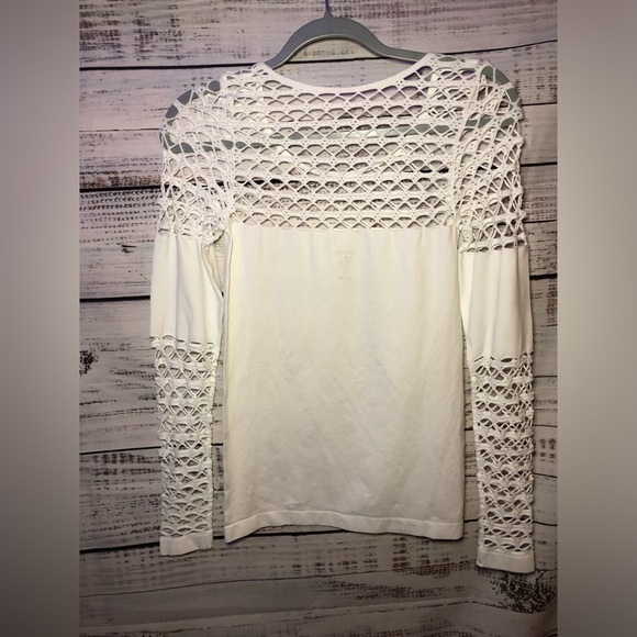 VENUS White Crochet Long Sleeve Top Medium - Picture 3 of 9